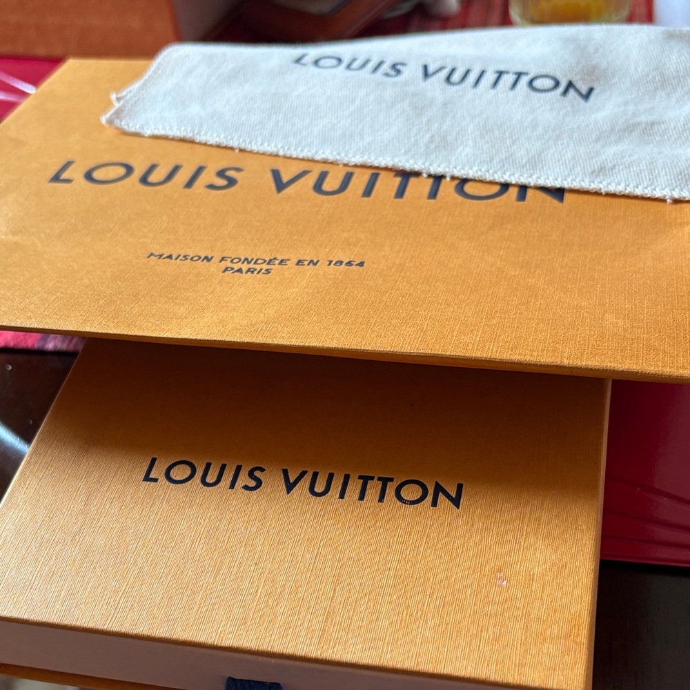 Louis Vuitton Orange Box with Beige Dust Bag